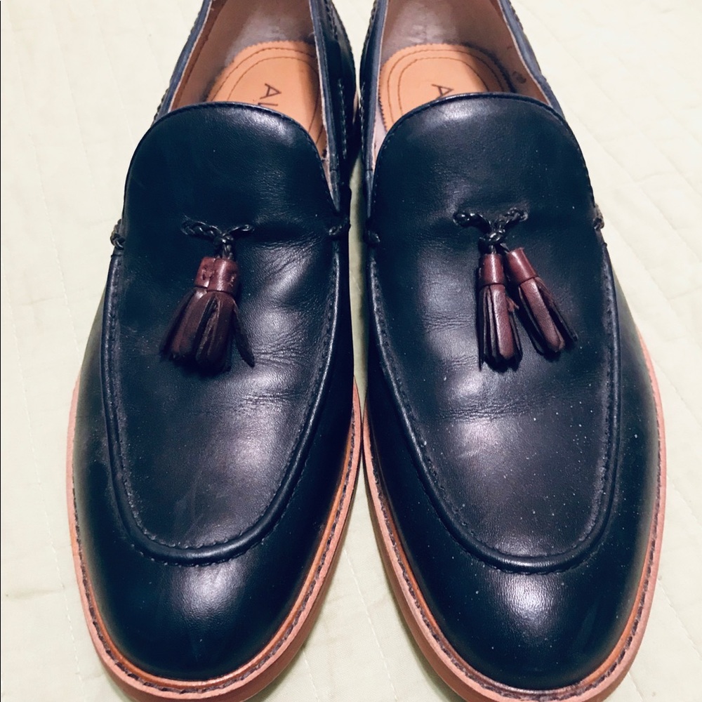 Aldo Navy Blue Loafer Size 11